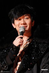 组图：林俊杰与萧敬腾争一哥 怀秋林志颖到场支持