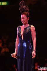 组图：叶倩文一家三口合唱 林青霞素颜到场欣赏