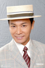 幻灯图：《五味人生》剧照曝光 关咏荷演绎民初喜剧