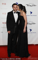 幻灯图：群星柏林出席电影活动 女星盛装亮相抢镜