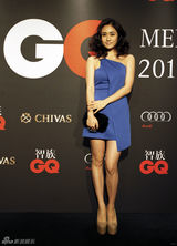 组图：刘云(刘芸)微朋克混搭造型盘点 大气时尚领潮流