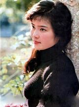 组图：58岁潘虹罕见绝美青涩照曝光