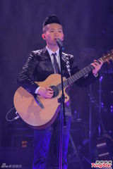 组图：林一峰个唱落幕获梁咏琪黄耀明现身支持