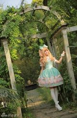 组图：16岁徐娇COS动漫美少女 假小子华丽变身