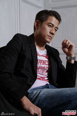 组图：郭富城梁家辉帅气写真 专访称合作默契