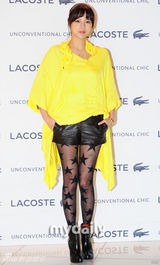 组图：孔孝真朴诗妍等韩国艺人出席时尚派对