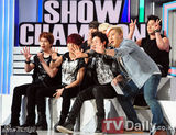 组图：SuperJunior获《ShowChampion》冠军
