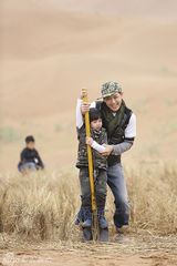 组图：林志颖和Kimi《爸爸去哪儿》独家花絮照