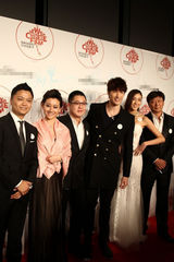 组图：《对不起》亮相纽约 赵薇调侃“美国梦”