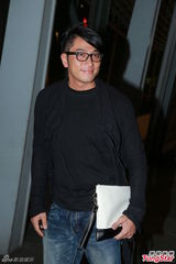 组图：乐易玲开生日派对 TVB花旦小生齐到贺