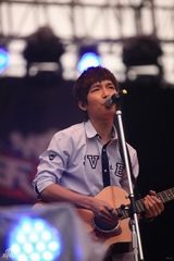 高清：西安草莓音乐节落幕 张震岳张楚掀高潮