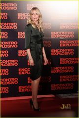 幻灯图集：《危情谍战》巴西首映 克鲁斯玩呜呜祖拉