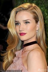 组图：奥斯卡《名利场》派对 众女星捧场