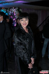 组图：主播刘明轩嫁王傲山 张卫健许志安出席