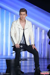 组图：SJ-M台湾会歌迷 唱周杰伦歌曲引惊喜