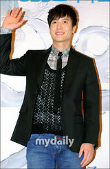 组图：韩剧《49天》记者会 南圭丽(南奎丽)李瑶媛短裙秀美腿