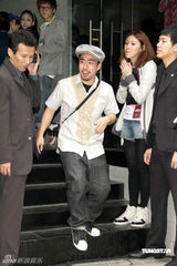 幻灯：陈冠希台北开店六月复出 称不知Lucas是谁