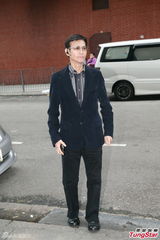 组图：歌唱老师许佩设灵 郑少秋徐小凤致祭