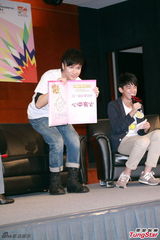 组图：古巨基出席书展讲座 惊叹粪便画创作力