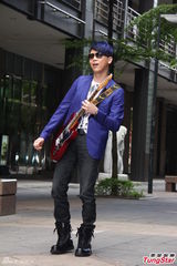 组图：陶喆蓝发义挺金曲奖 澄清炮轰评审口水战