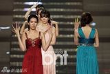 组图：韩国2013亚洲模特颁奖典礼精彩时尚秀