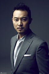 组图：双面沙溢时尚大片 成熟沉稳气场十足