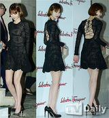 组图：少女时代清纯性感 高俊熙镂空裙露背冷艳