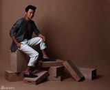 高清图：李晨时尚写真曝光 赤膊上阵大秀型男魅力