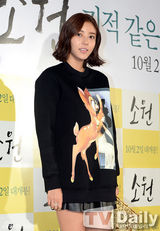 组图：韩片《素媛》试映 JYJ金有贞等捧场观看