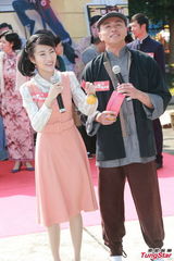 组图：郭羡妮助阵新剧宣传自曝有意再生宝宝