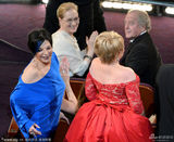 组图：纪念《绿野仙踪》75周年 女主女儿到场