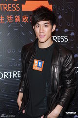 高清图：张敬轩李治廷陈法拉等出席某品牌发布会