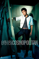 组图：赵又廷拍《COSMO》写真展型男风范