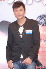 组图：杨思琦否认面试谈续约 关礼杰欣赏恶搞