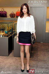 组图：严智苑金莎朗李瑶媛出席名牌新品秀