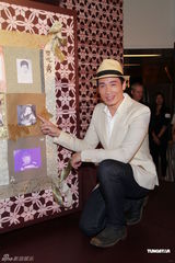 组图：徐子淇疑似走光引媒体狂拍