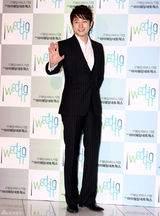 组图：韩国演员李千熙婚礼 众多演员明星出席