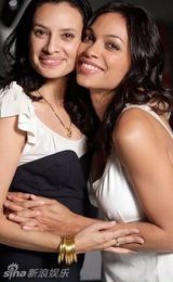 杰西卡-阿尔芭和伊娃-朗格利亚等明星合拍写真(图)