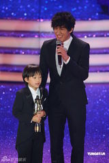 幻灯：香港金像奖现场 李治廷获最佳新人奖