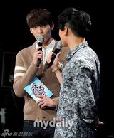 组图：Rain复出霸气夺冠 东方神起帅气回归