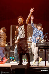 高清图：黄家强倾力献艺唱作世代 回应邓炜谦出书