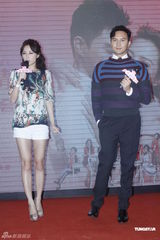 组团：《天生爱情狂》发布会 张智霖刘心悠虐恋情深