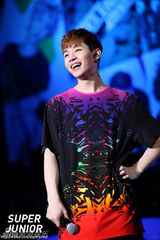 高清图：SJ-M台北会粉丝 热情狂High亲密暧昧