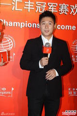 组图：佘诗曼化身姚明粉丝 张静初冷对传闻