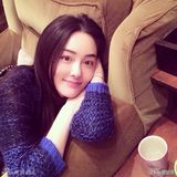 组图：金庸寿宴合影美女私照曝光 清纯可爱略萌