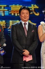 组图：第17届上海电视节开幕 赵忠祥撒贝宁大秀口才