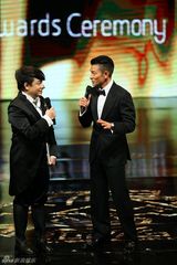 组图：刘德华蔡康永金马同台破不和传言