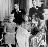 组图：英乔治小王子受洗 各国王室宝宝洗礼盘点