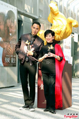 组图：影后凌波再展歌喉 阮经天见证金马历史