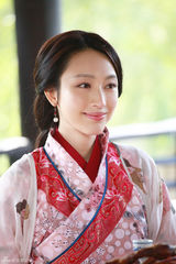 组图：《江南四大才子》张俪演绎秋香